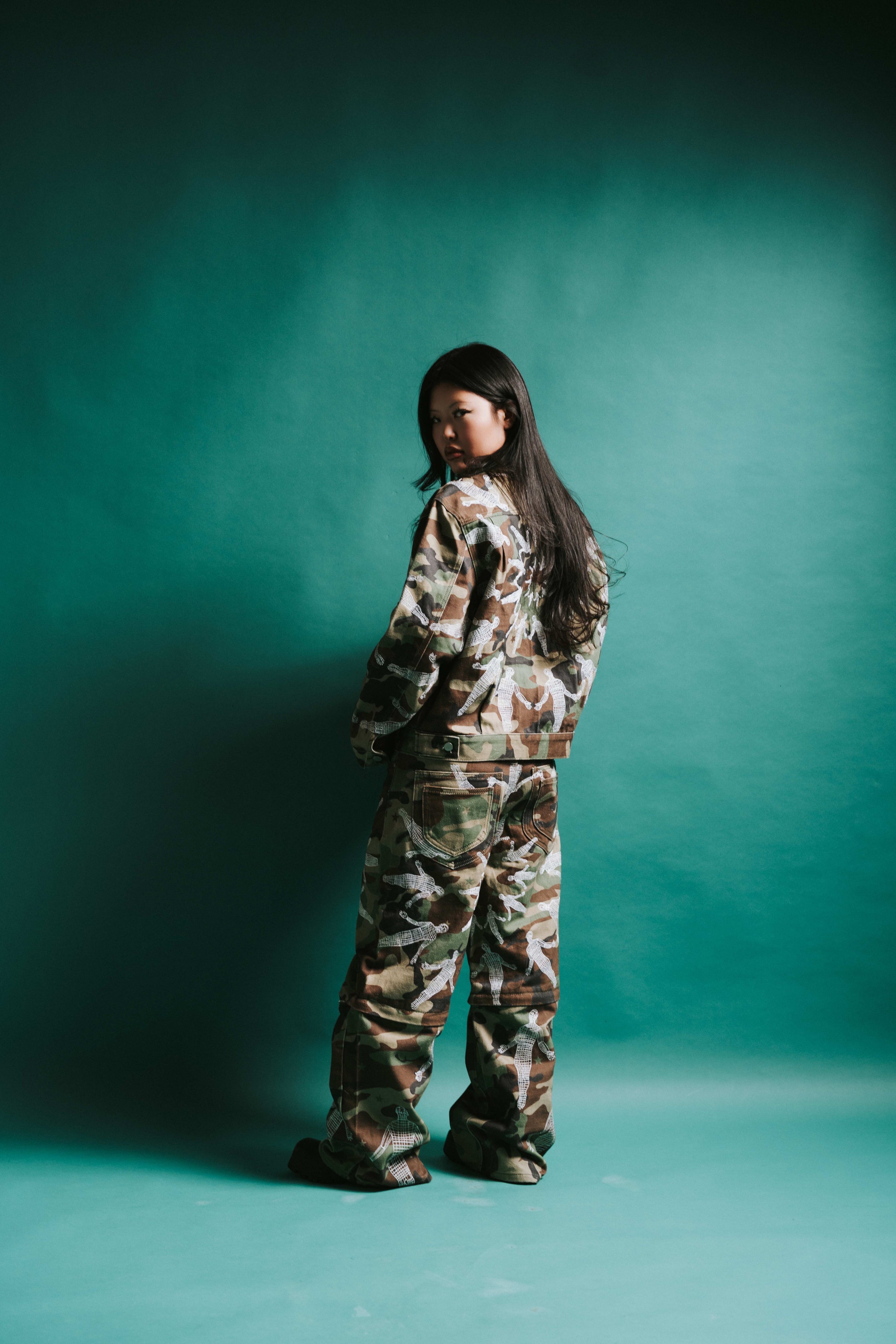 (1) CYCLE INTERMINABLE 14 oz. JAPANESE RAW DENIM JACKET (CAMO)