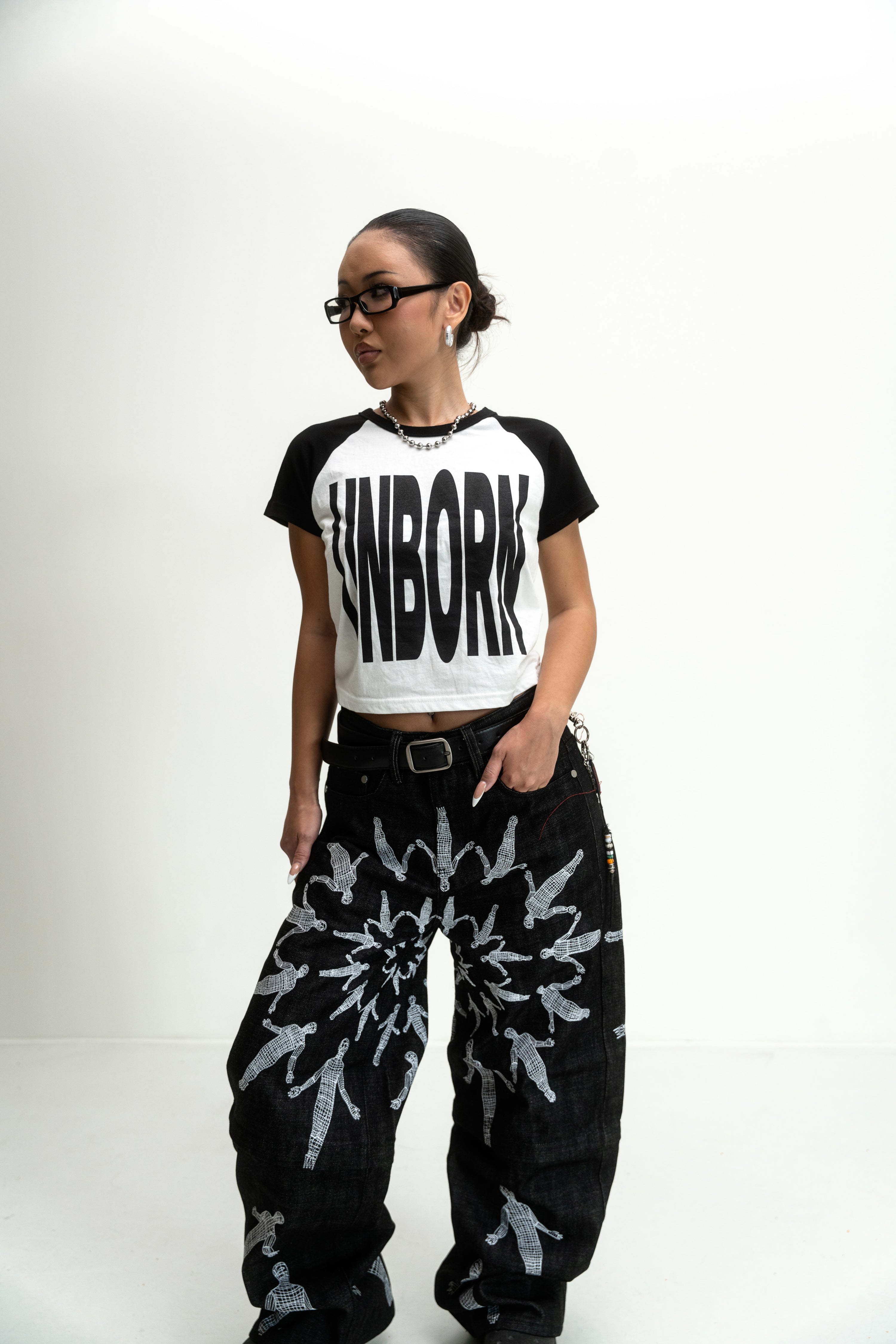 UNBORN LOGO RAGLAN BABY TEE (Black/White)