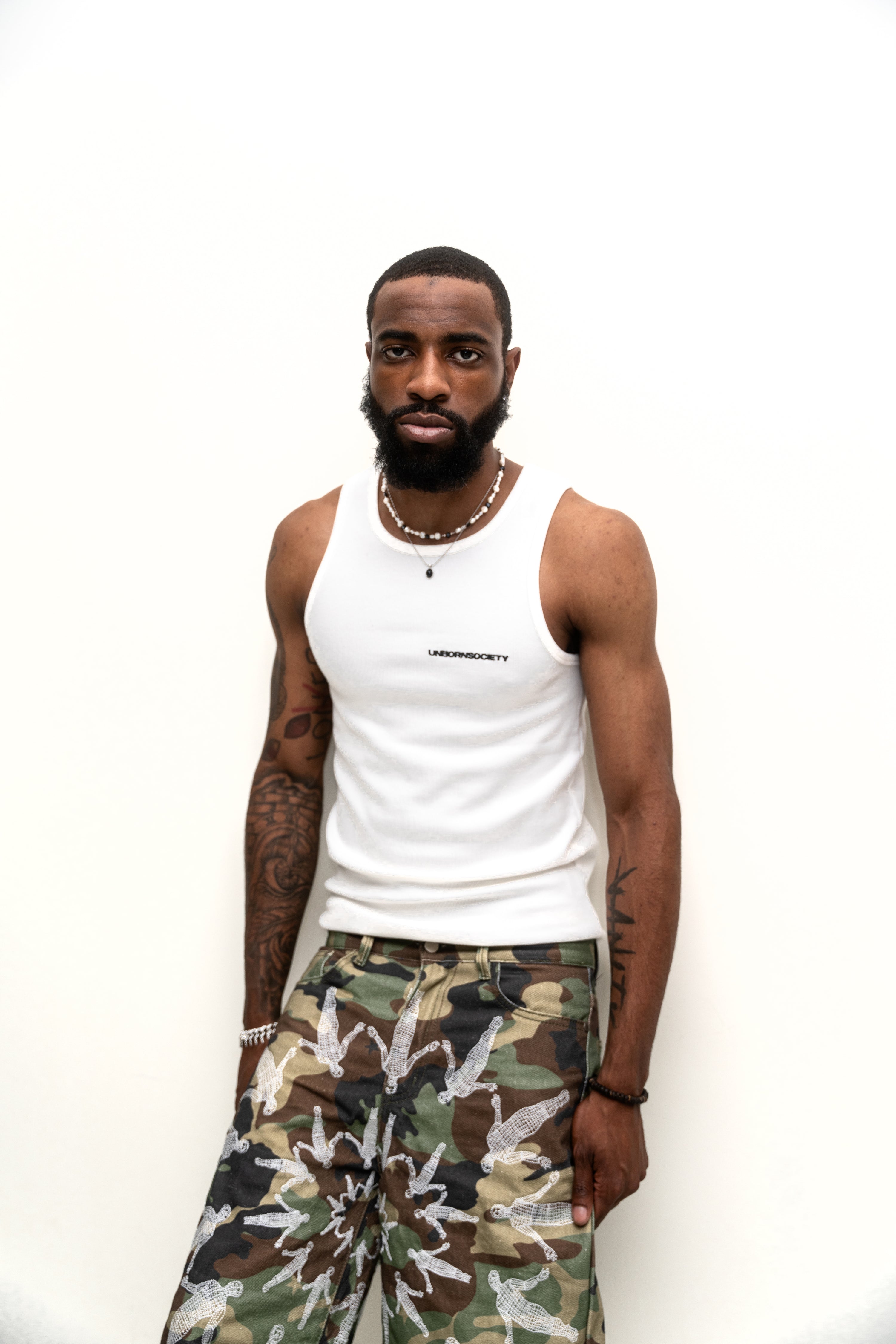 UNBORNSOCIETY LOGO TANK-TOP (White)