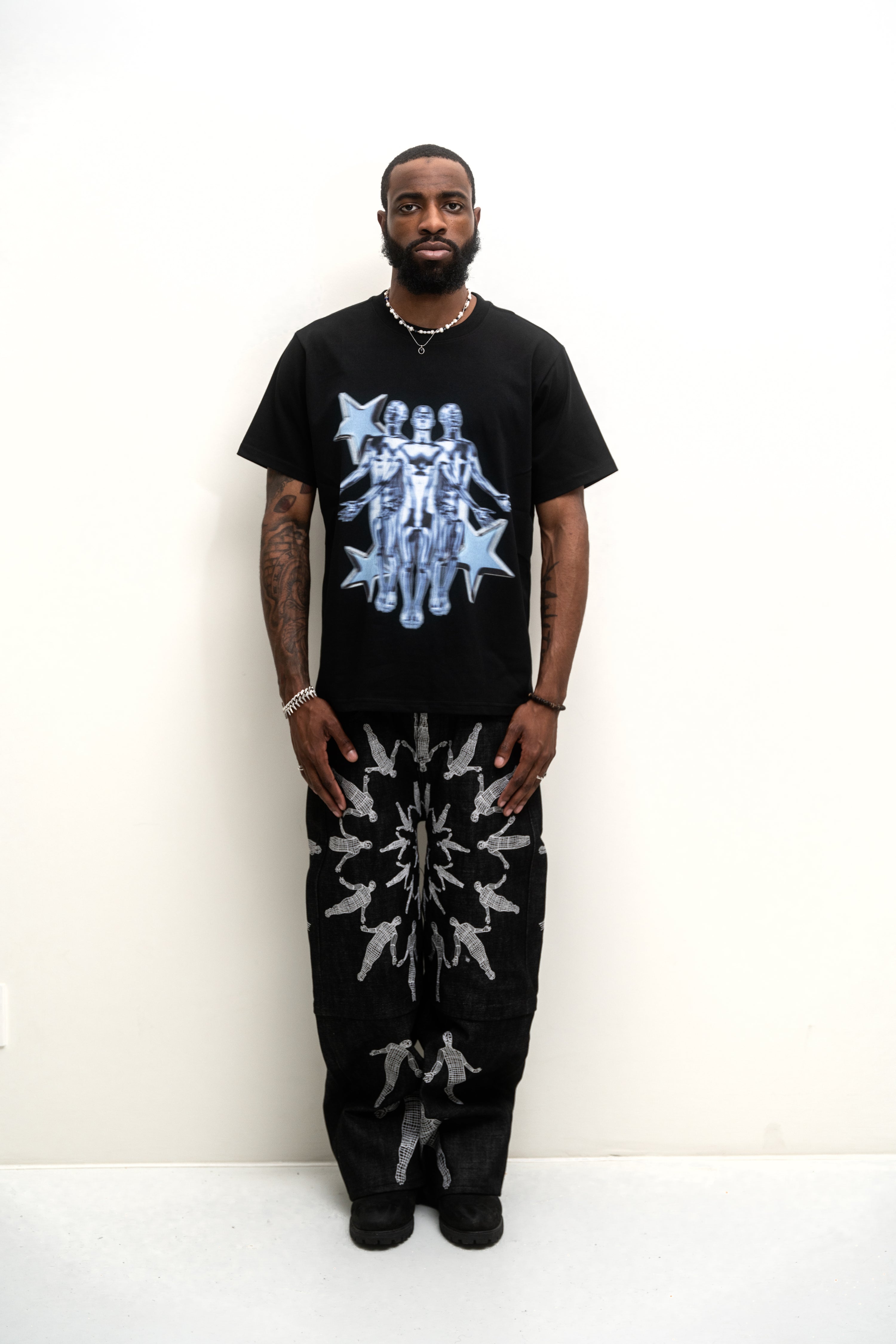 FLYING ENTITIES T-SHIRT (Black)