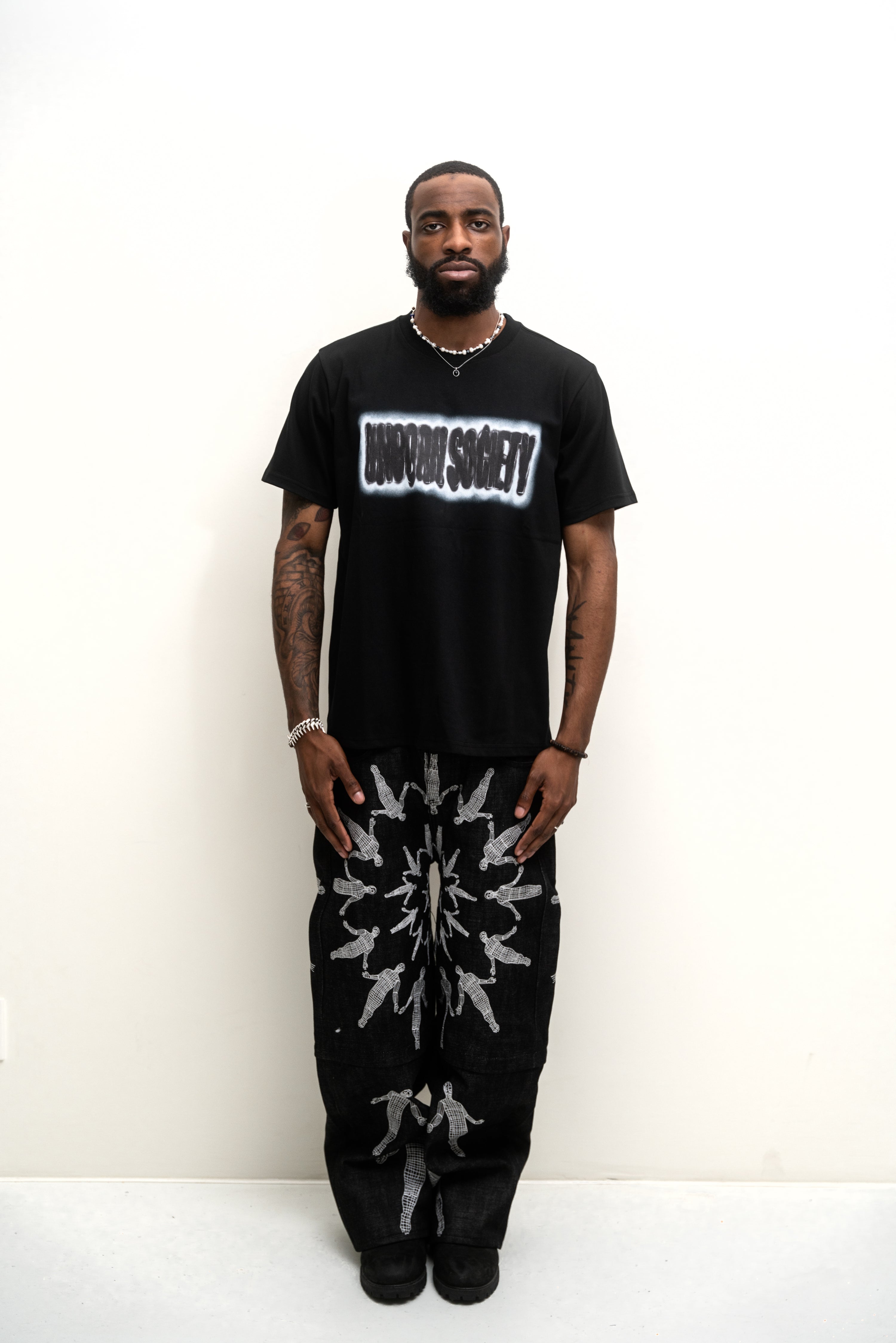 UNBORN SOCIETY SPRAY PAINT T-SHIRT