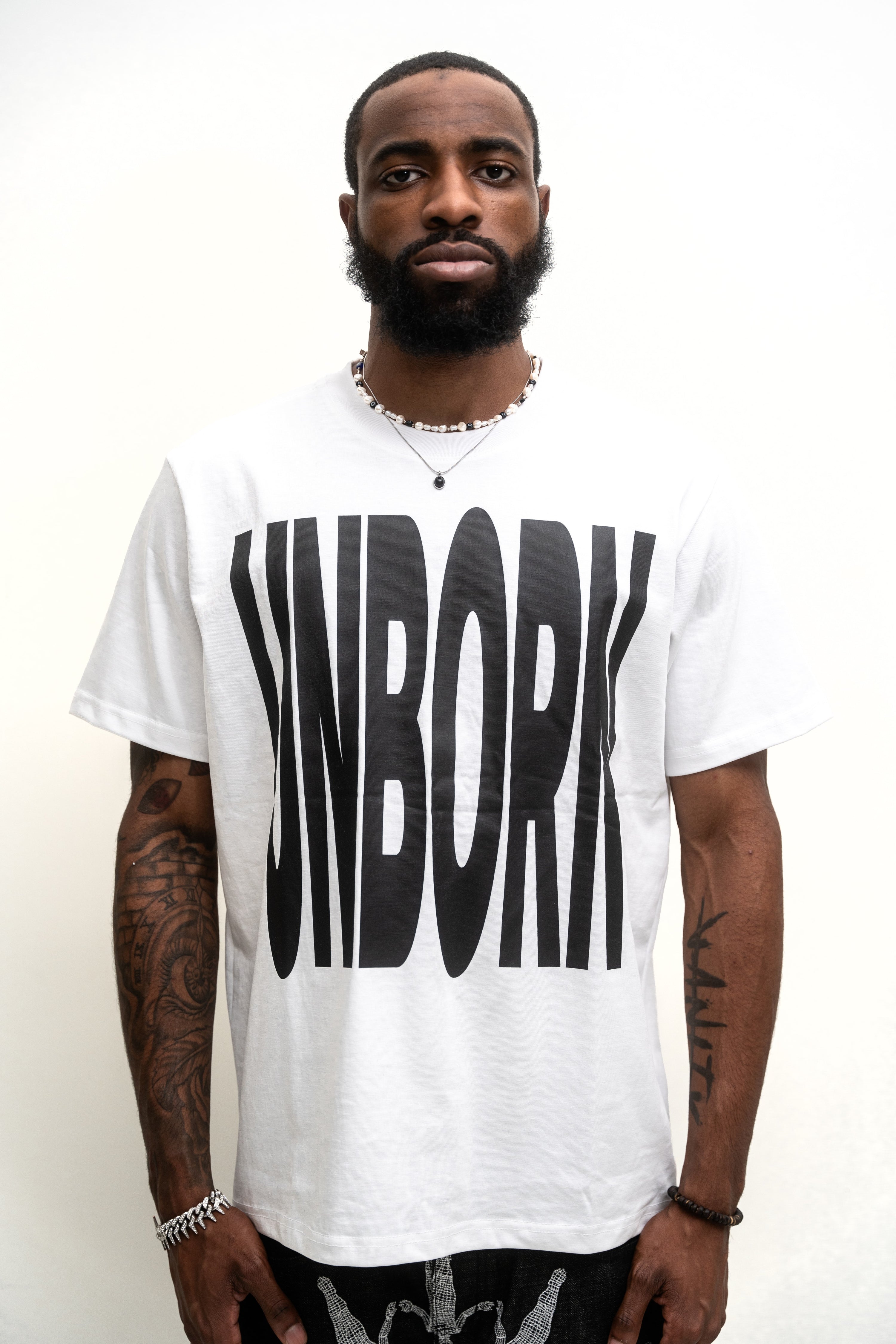 UNBORN LOGO T-SHIRT (White)