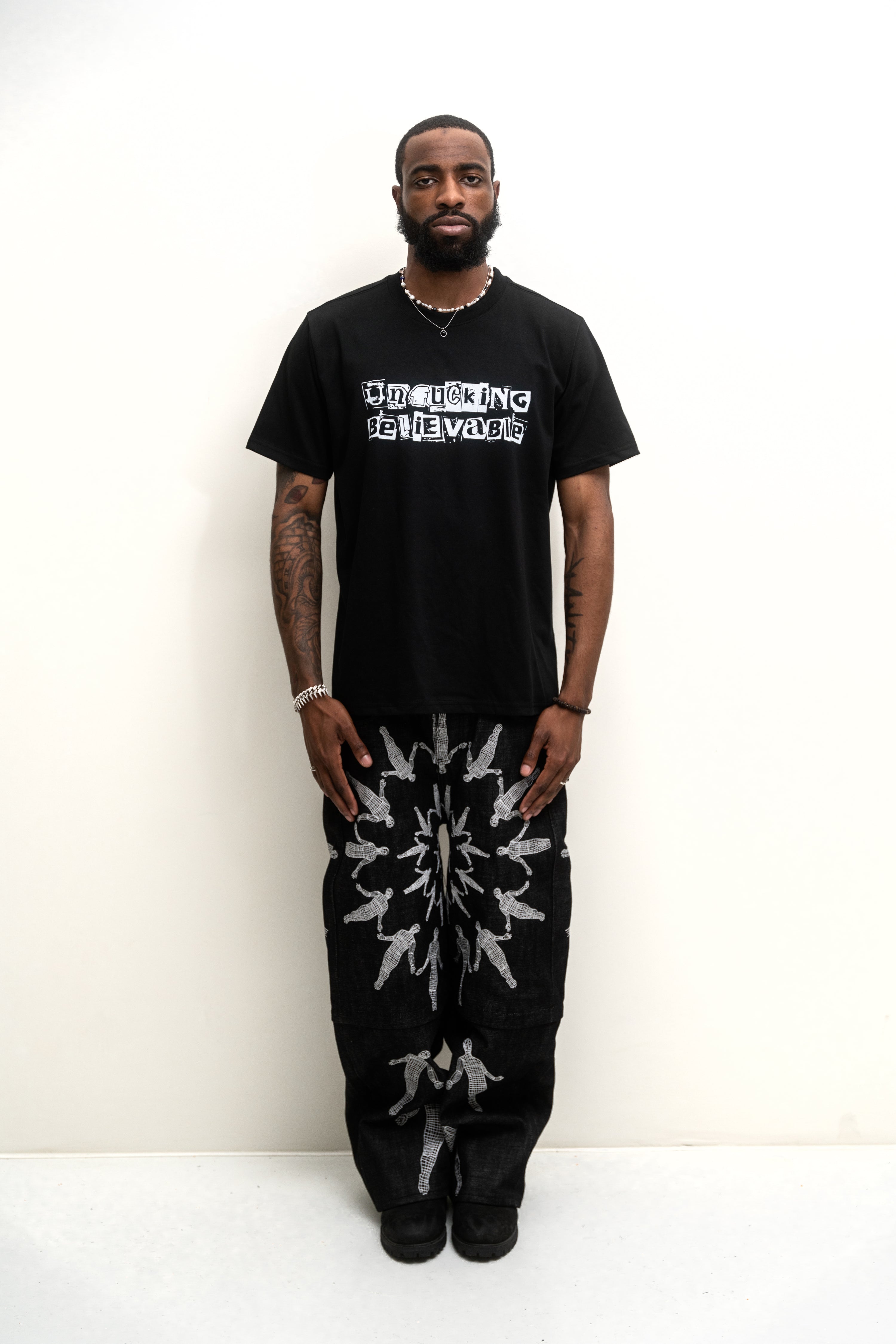 UNFUCKING BELIEVABLE LOGO T-SHIRT (Black)