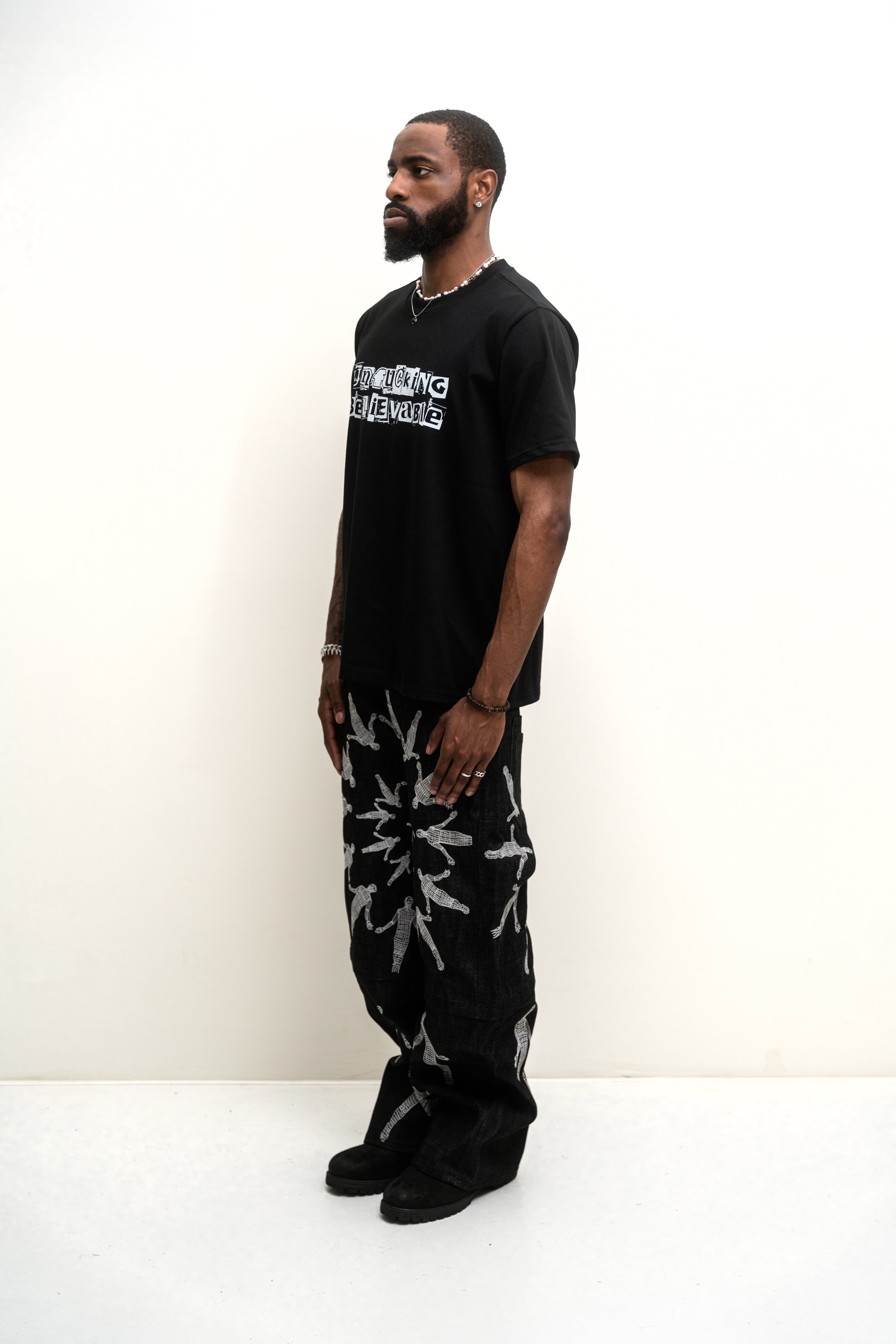 UNFUCKING BELIEVABLE LOGO T-SHIRT (Black)