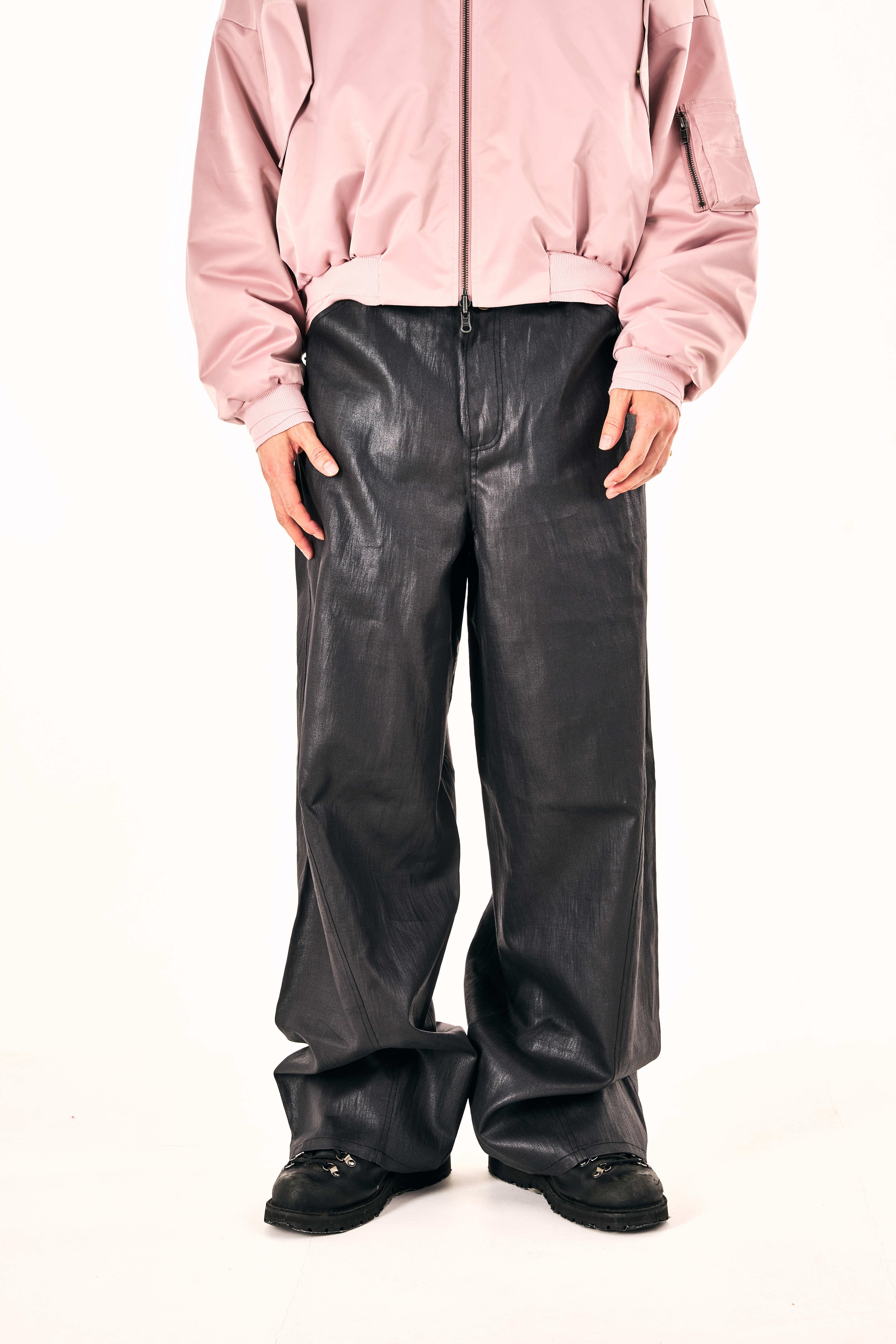 ‘622973’ Waxed Cotton Pants (Black)